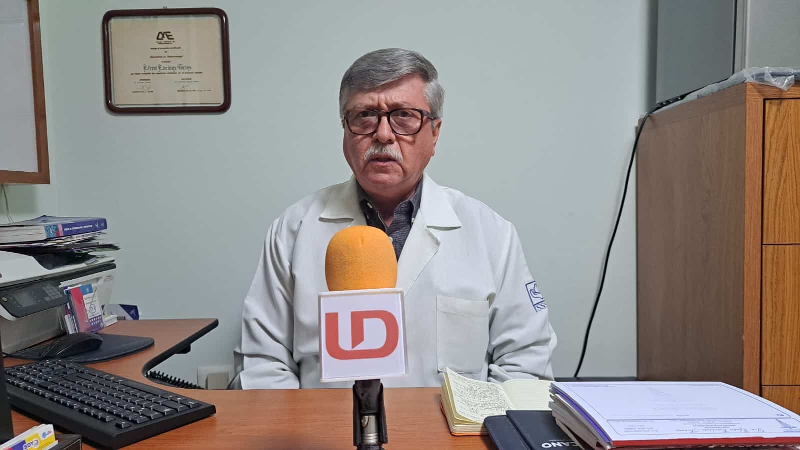 Endocrinólogo Efrén Encinas Torres
