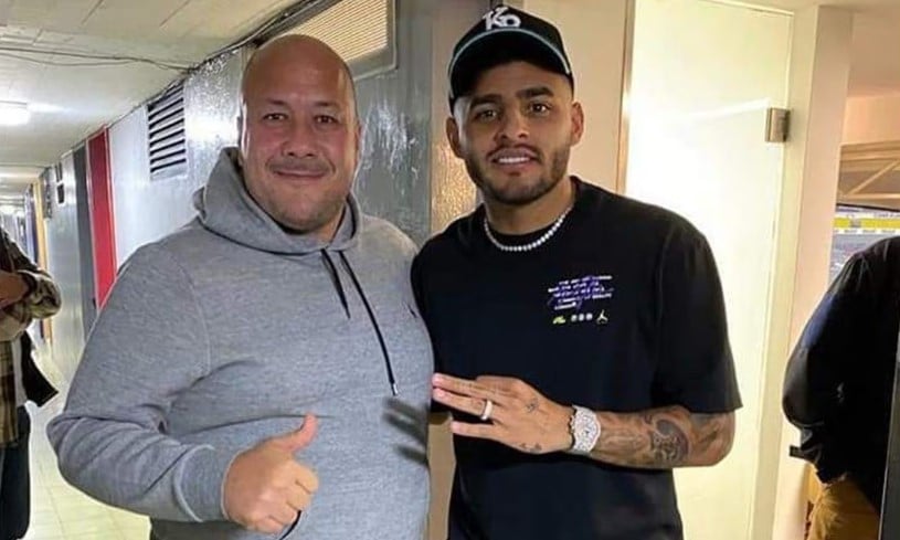 Enrique Alfaro muestra su apoyo a Alexis Vega