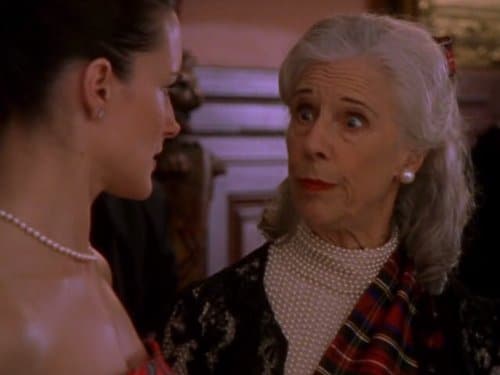 Fallece Frances Sternhagen