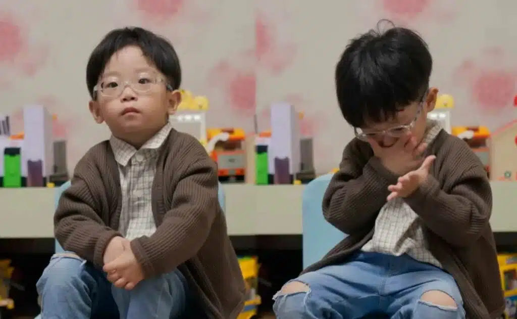 Niño coreano dice sentirse abandonado por sus padres