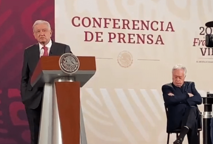 AMLO Y MANUEL BARTLETT
