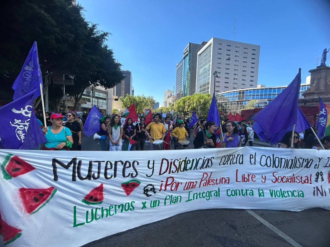 Marcha 25N CDMX con saldo blanco