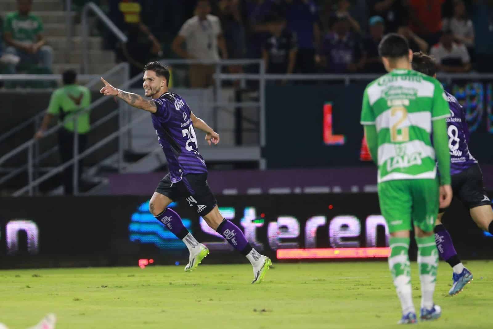 Mazatlán FC derrotó 3 goles por 1 a Santos.