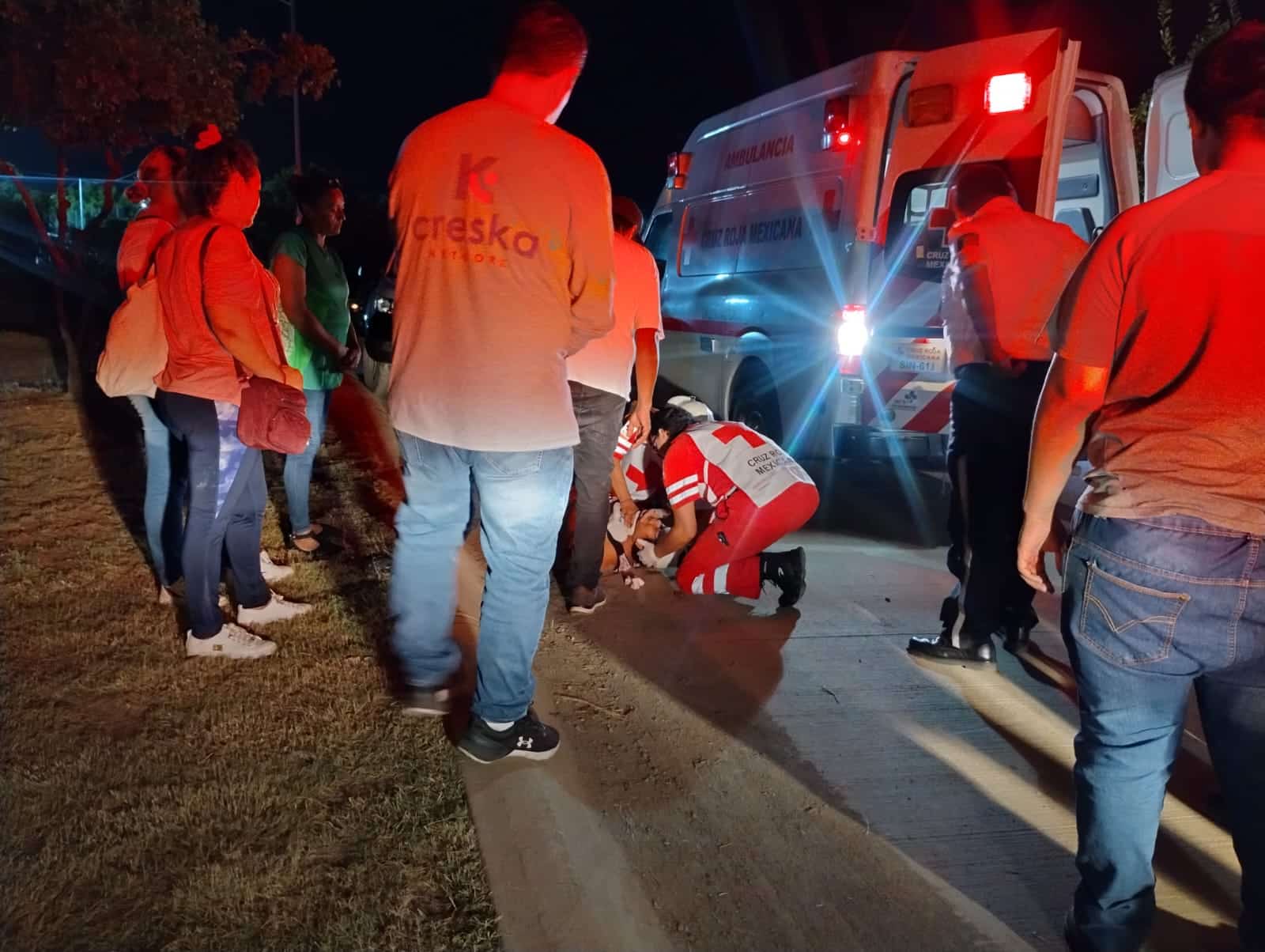 La Cruz Roja brindó los primeros auxilios a la mujer.