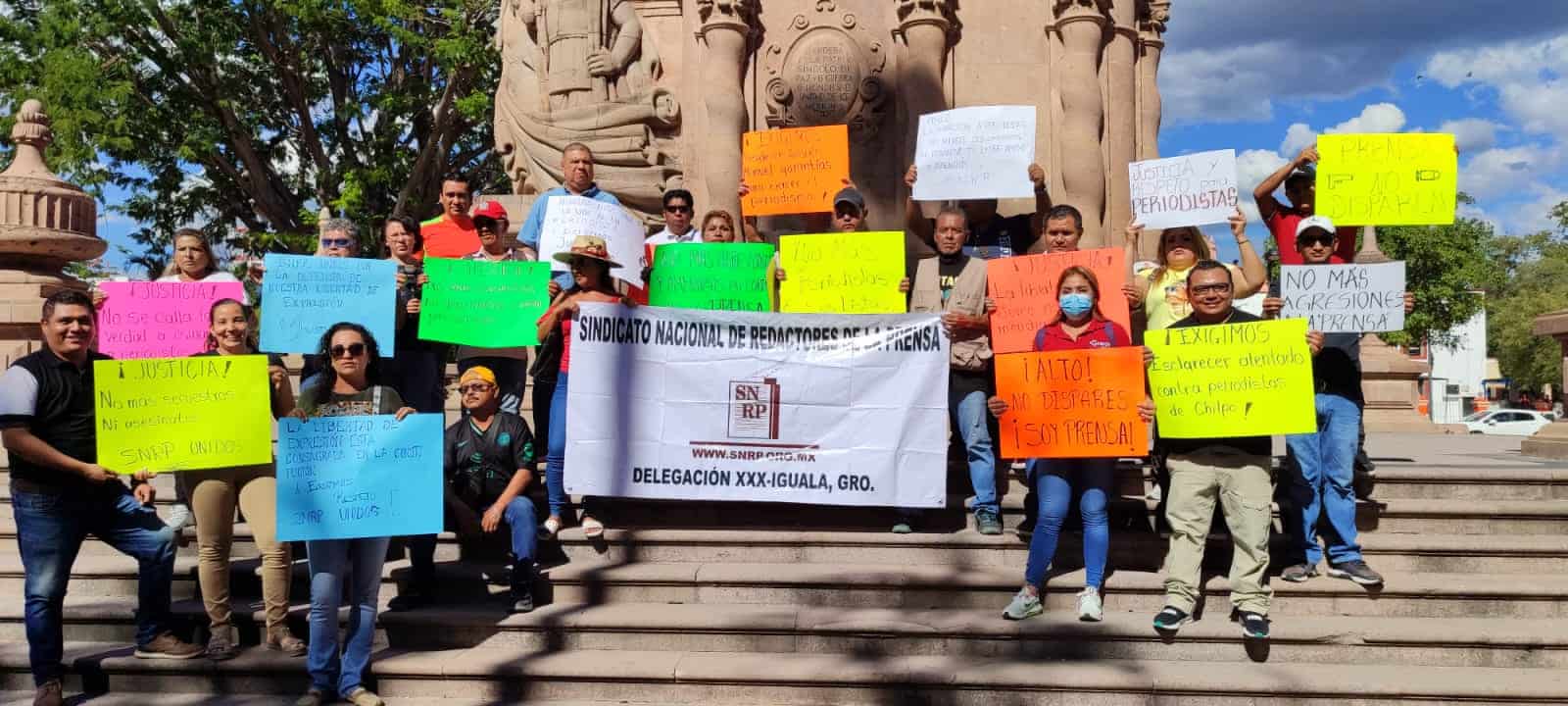 Protestan en Acapulco tras agresión contra tres periodistas en Chilpancingo