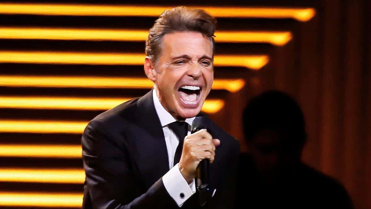 Qué pasará con los afectados por cancelación del concierto de Luis Miguel