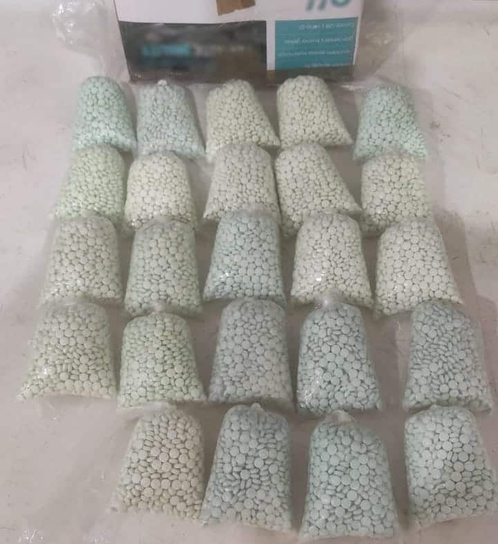 Aseguran más de 20 mil pastillas de fentanilo en Aeropuerto de Culiacán 