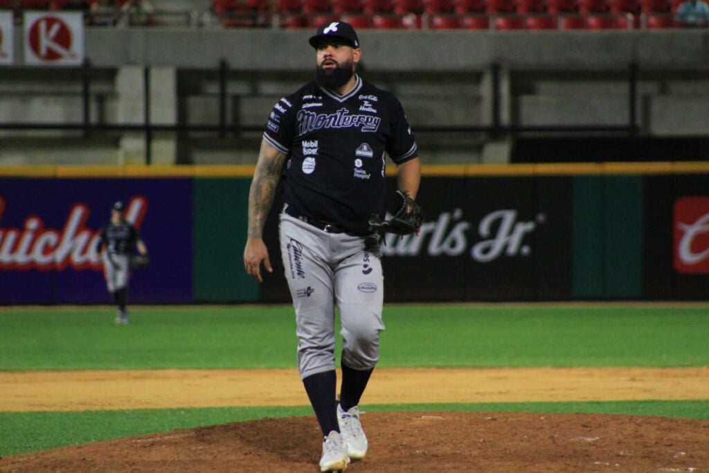 Sultanes contra Venados