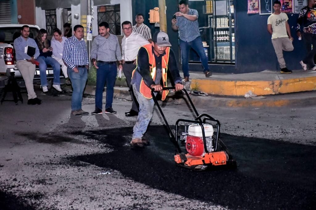 Obras de bacheo en Mazatlán