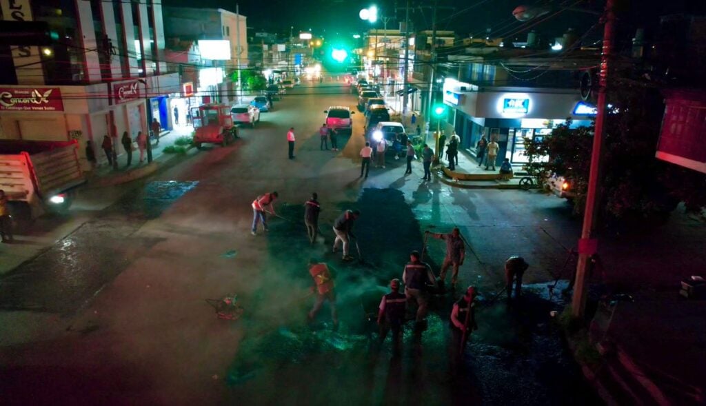 Obras de bacheo en Mazatlán