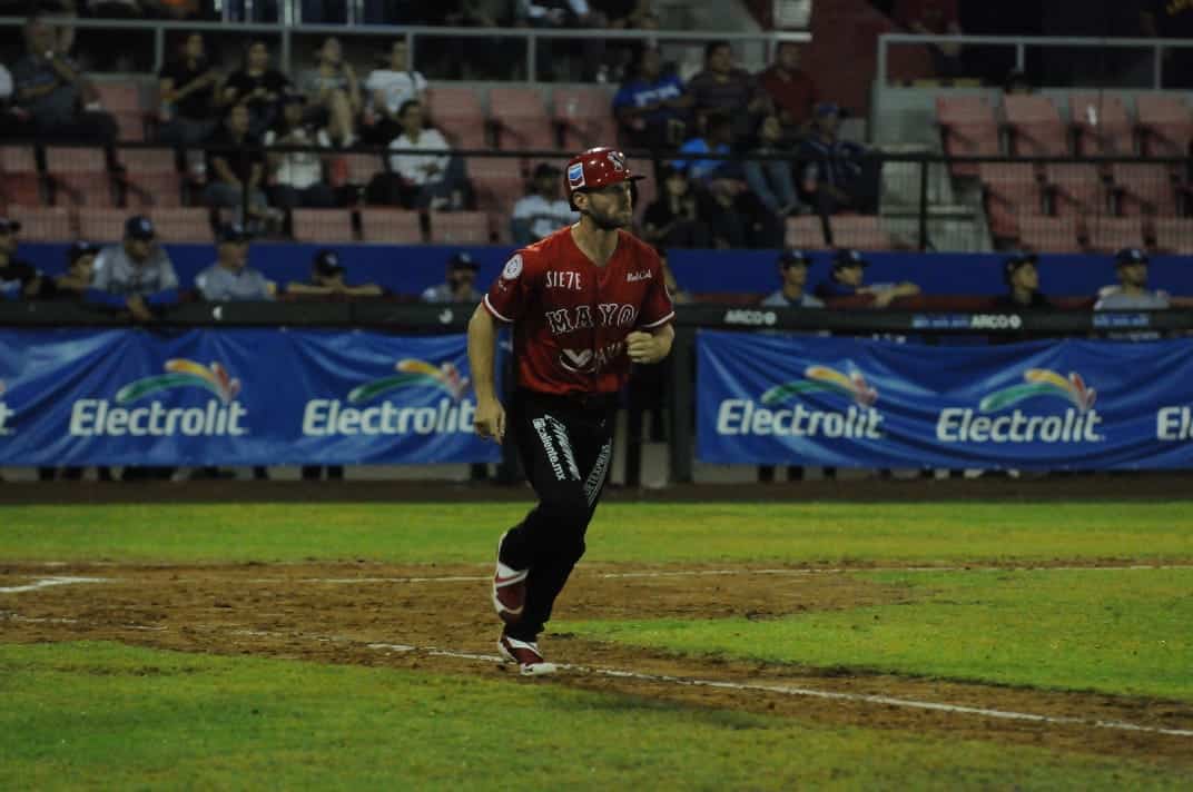 Mayos llegó a 12 victorias en la actual temporada de la Liga Mexicana del Pacífico