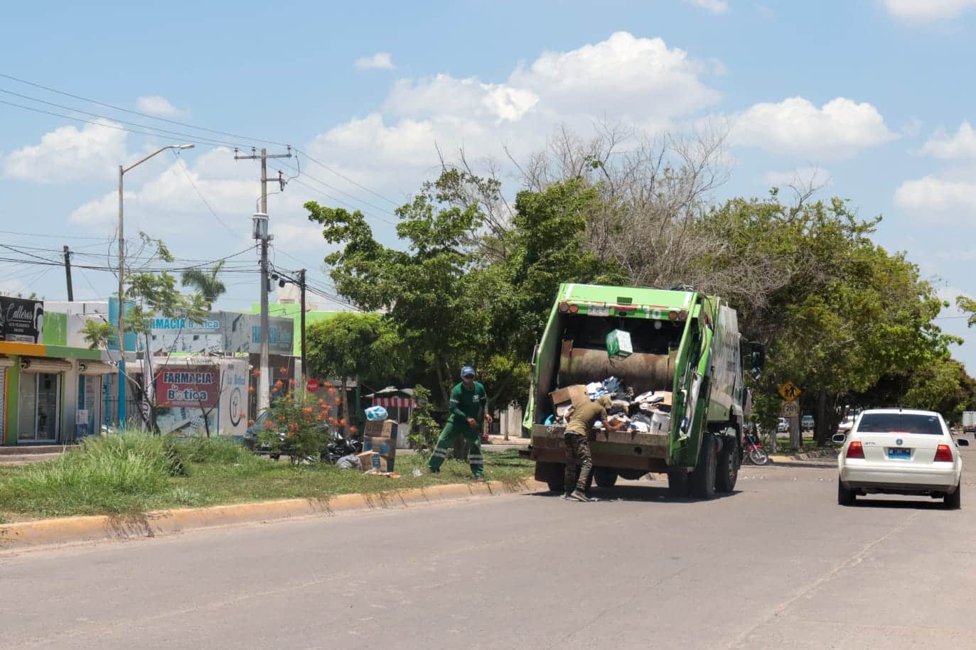 Carro de la basura en AHome