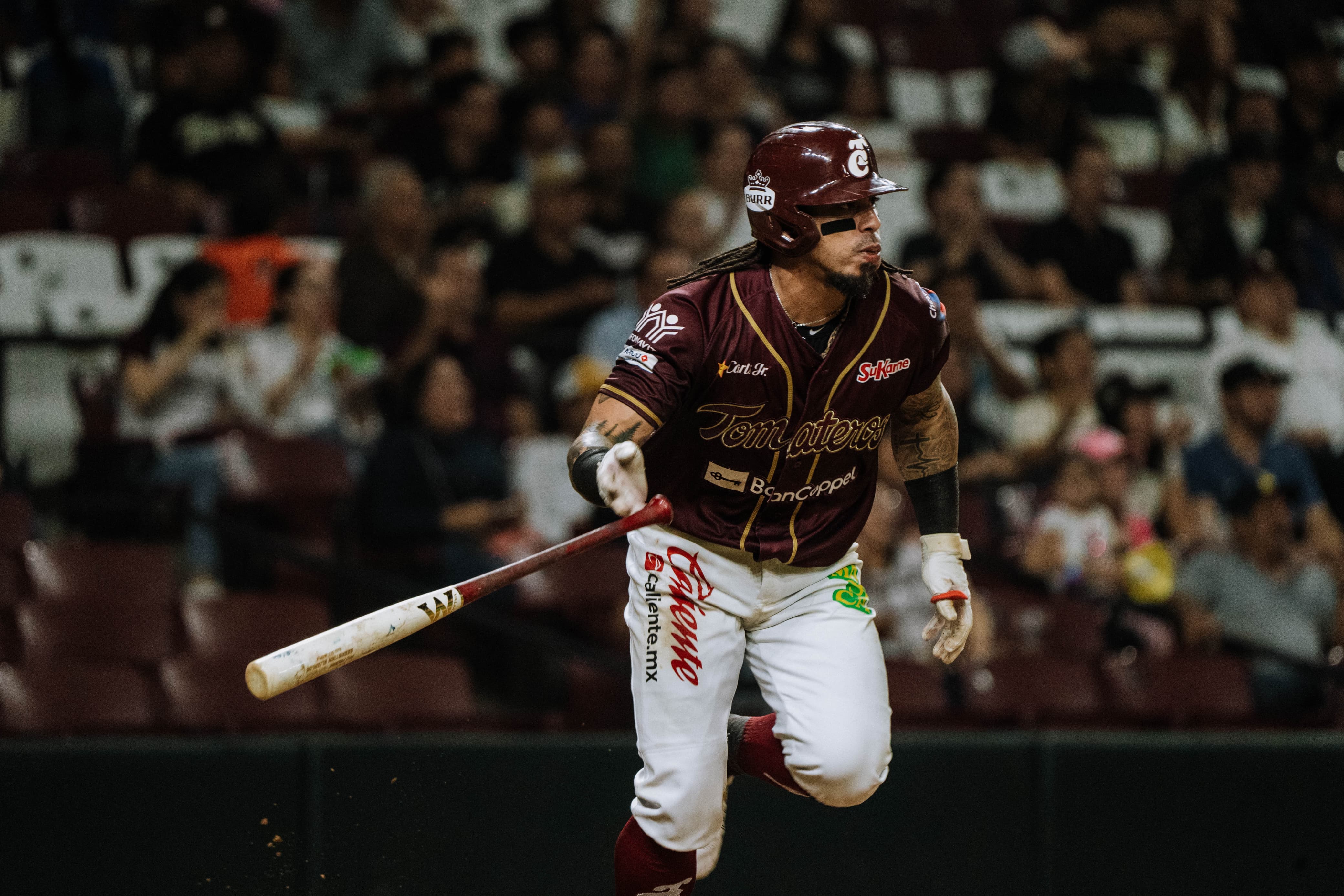 ¡Histórico! Sebastián Elizalde conecta su hit 600 y ayuda en victoria de Tomateros