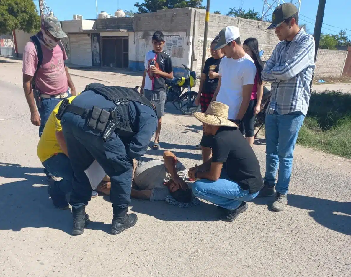 Elementos de Cruz Roja y Policía Municipal atendieron al herido