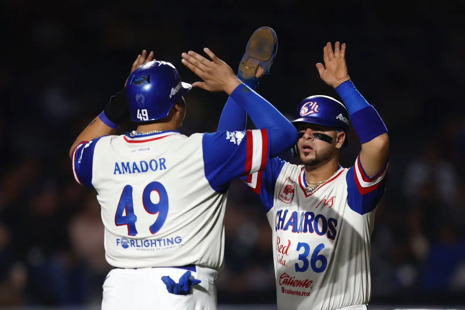 Charros de Jalisco doblega a Tomateros de Culiacán