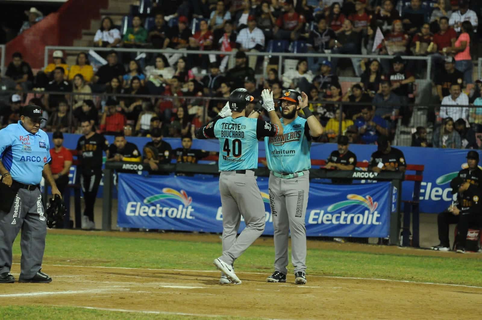 Sean Bouchard conectó cuadrangular de tres carreras, llevándose por delante a Carter Kieboom y Roberto Ramos
