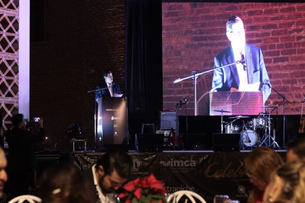 Cena de gala por los 60 años del Patronato Pro Educación, en Trapiche de Los Mochis.