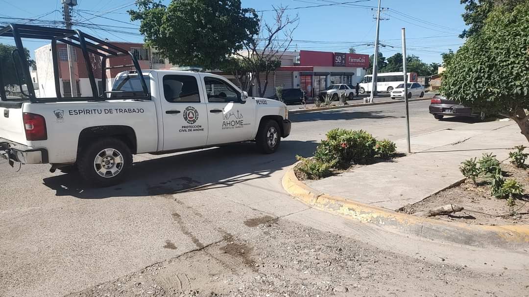 Hombre incendia su casa en Los Mochis