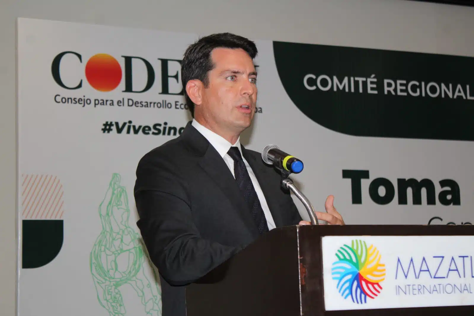 secretario de Economía del estado, Javier Gaxiola Coppel