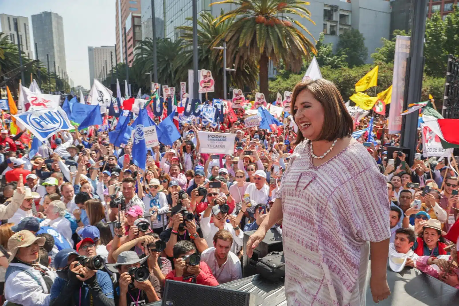 Xóchitl Gálvez informe en el Monumento de la Revolución