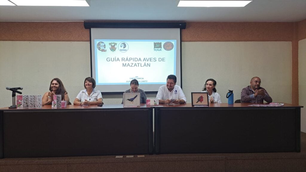 Presentación de la guía rápida "Aves de Mazatlán y Lagunas Costeras"