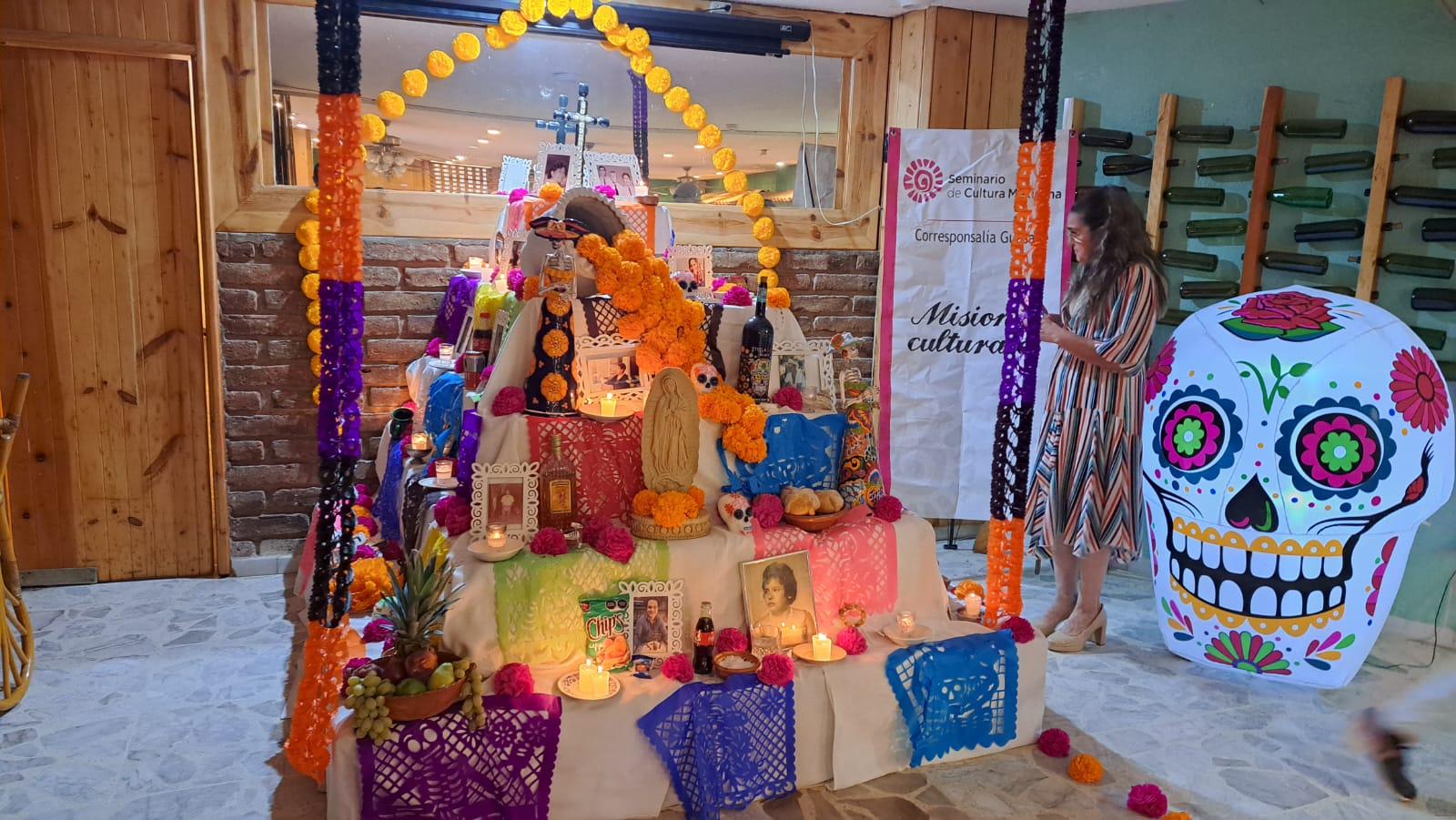 Altar del Día de muertos en restaurant La Campiña de Guasave
