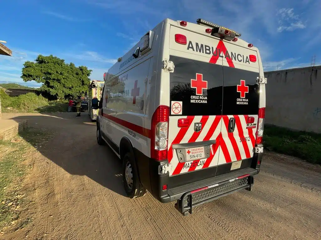 Ambulancia de la Cruz Roja Mazatlán