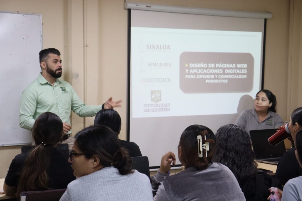 Alumnos de la UAdeO Sinaloa de Leyva reciben cursos en diseño de apps