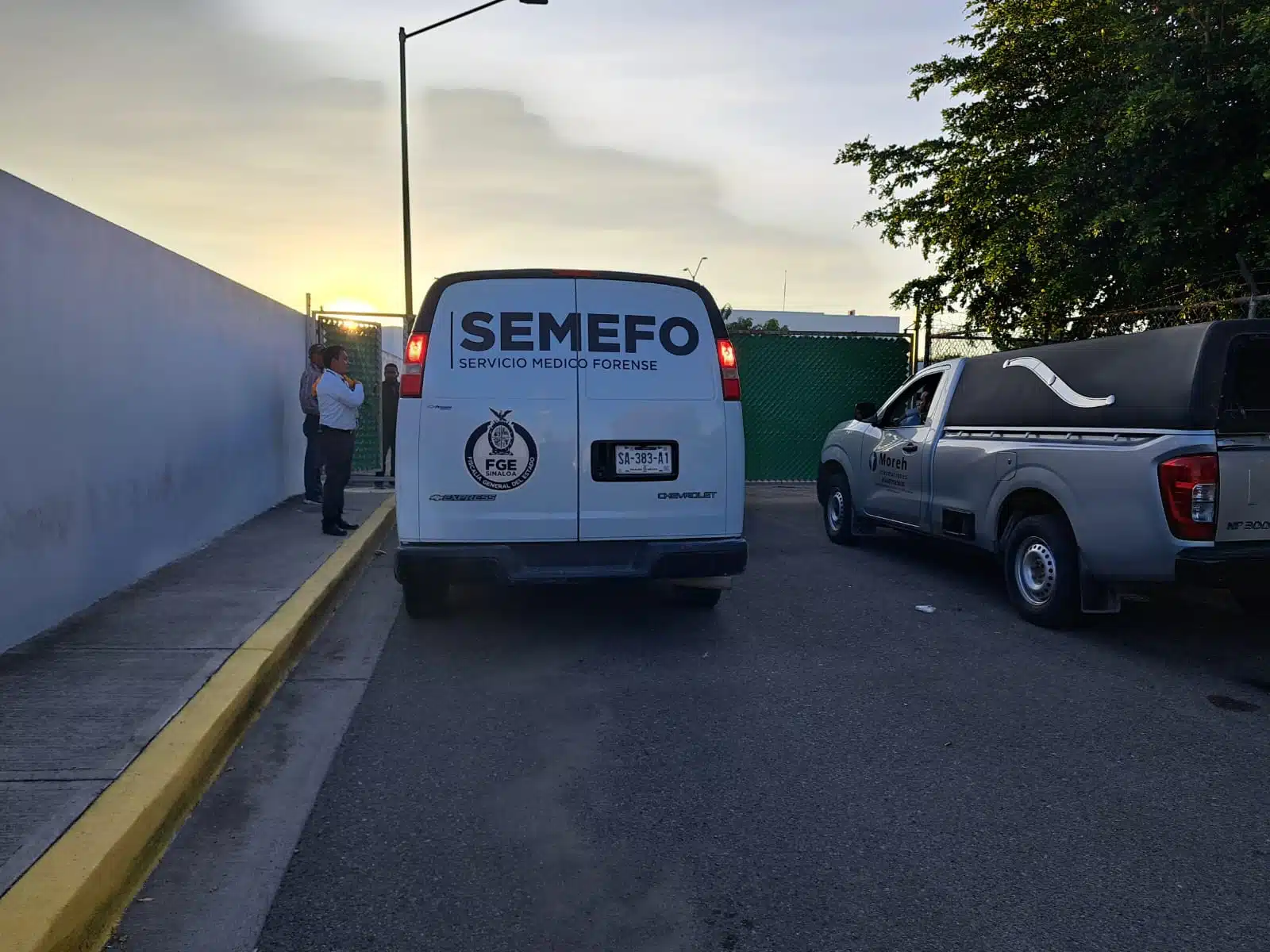 Semefo y empresa funeraria en el lugar donde se encuentra el cuerpo de Silverio