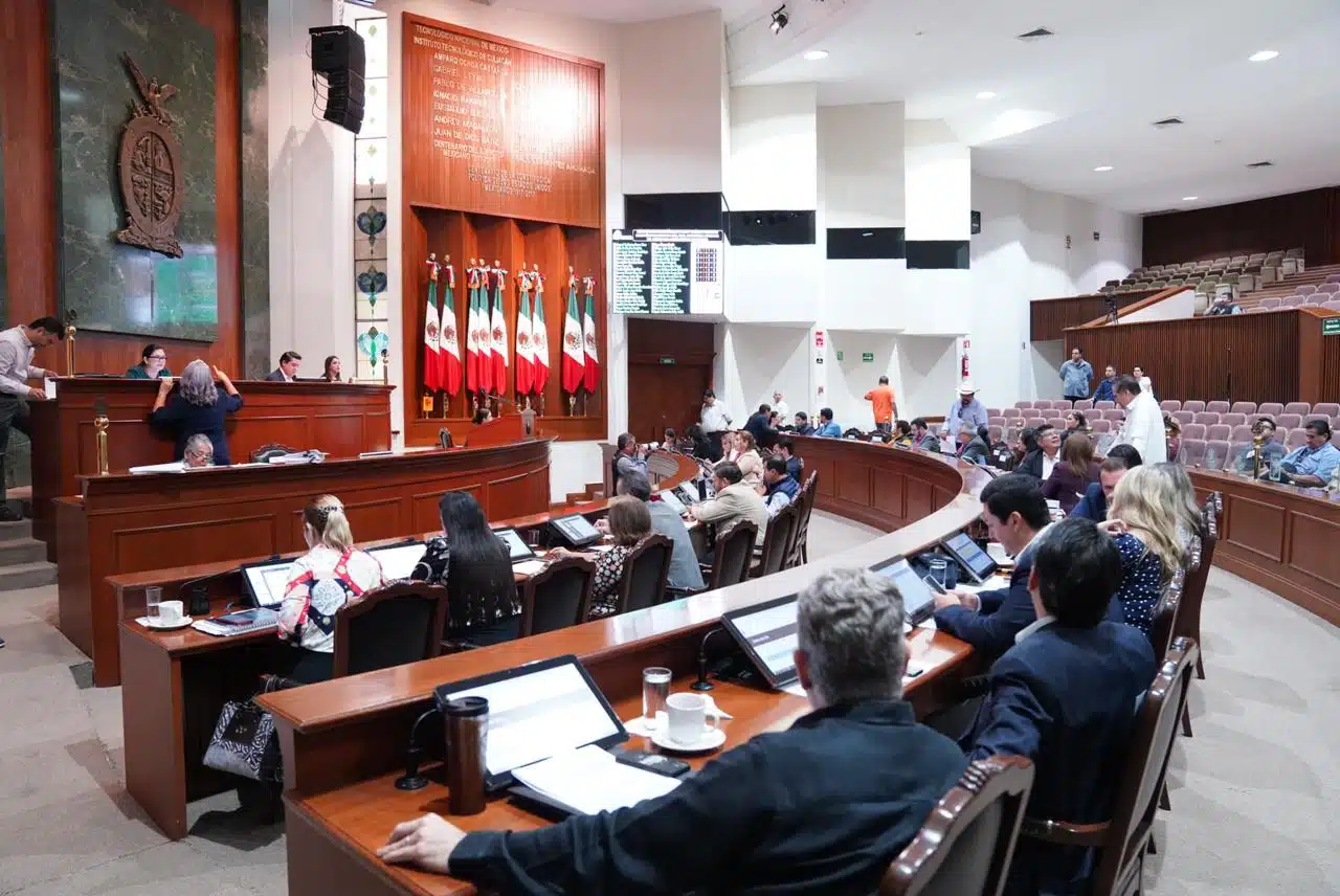 Diputados en el Congreso del Estado de Sinaloa.