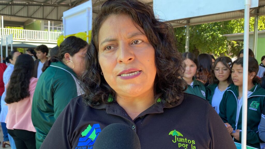 Coordinadora del programa de salud mental de la Jurisdicción Sanitaria número Dos, Virgen Guadalupe Navarro Zambrano.