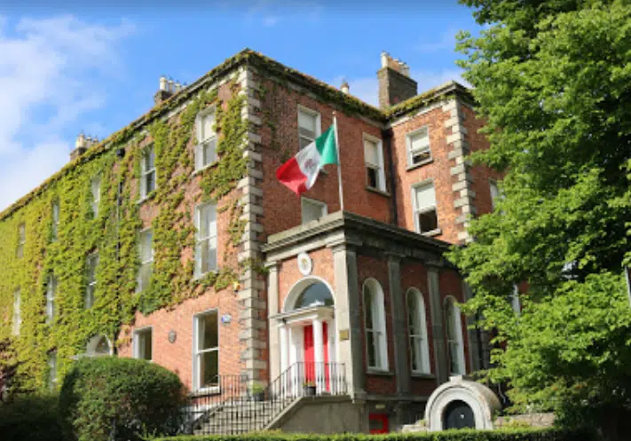 Edificio de la embajada de México en Irlanda