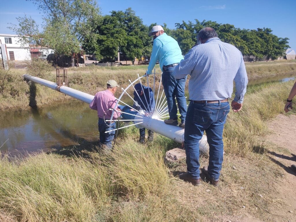 Supervisión de compuertas de agua