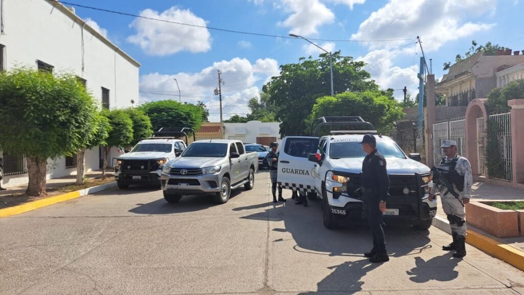 Elementos de la guardia nacional.