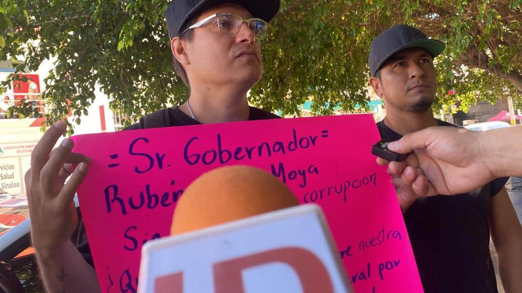 Extrabajador de la salud entrevistado por Línea Directa