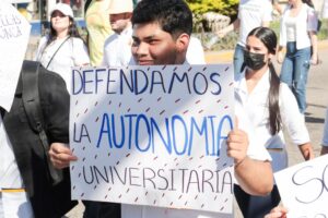 Alumnos en marcha UAS