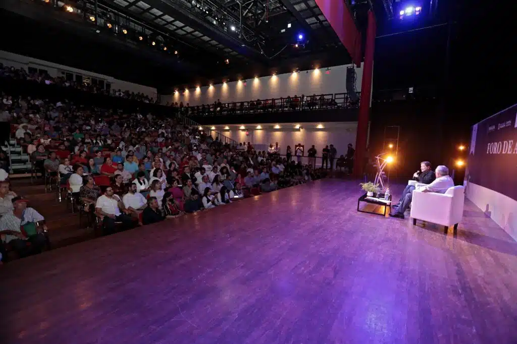 presentación de la obra se realizó este viernes en el marco de la Feria Internacional del Libro Culiacán 2023