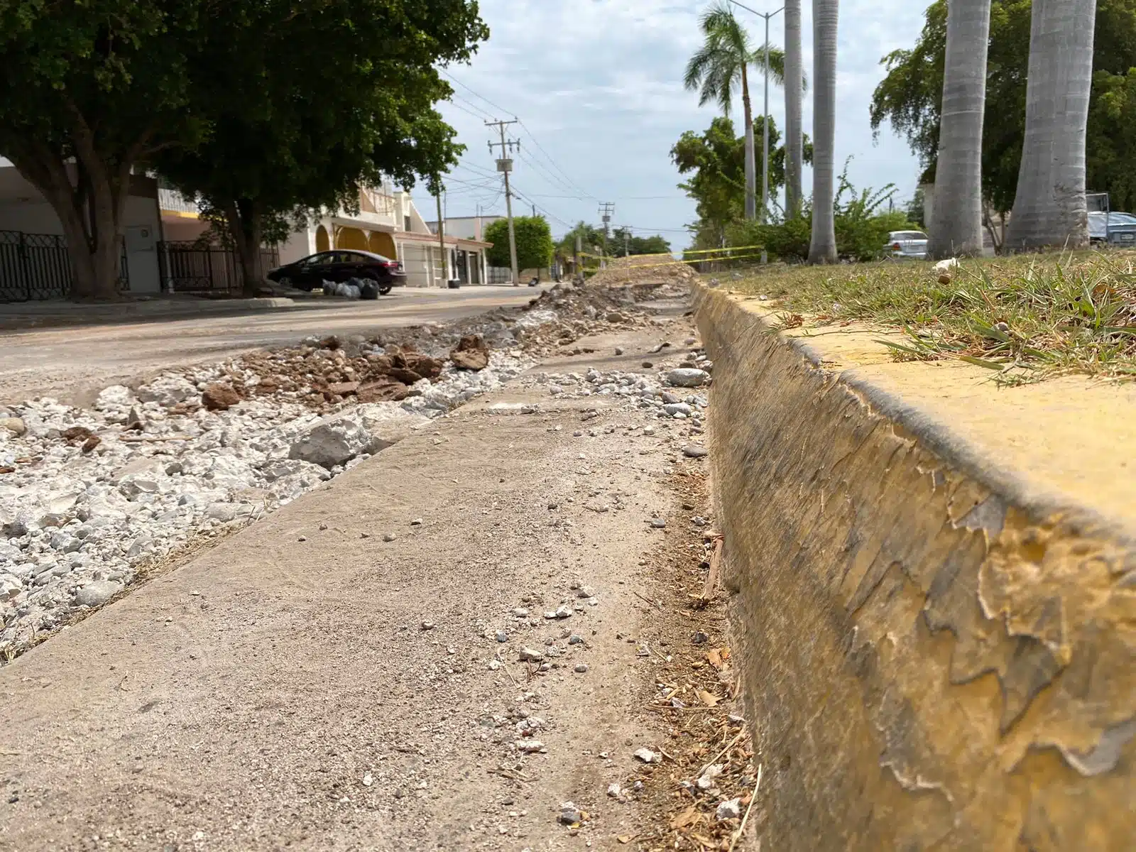 Rehabilitación de drenajes sanitarios en Ahome