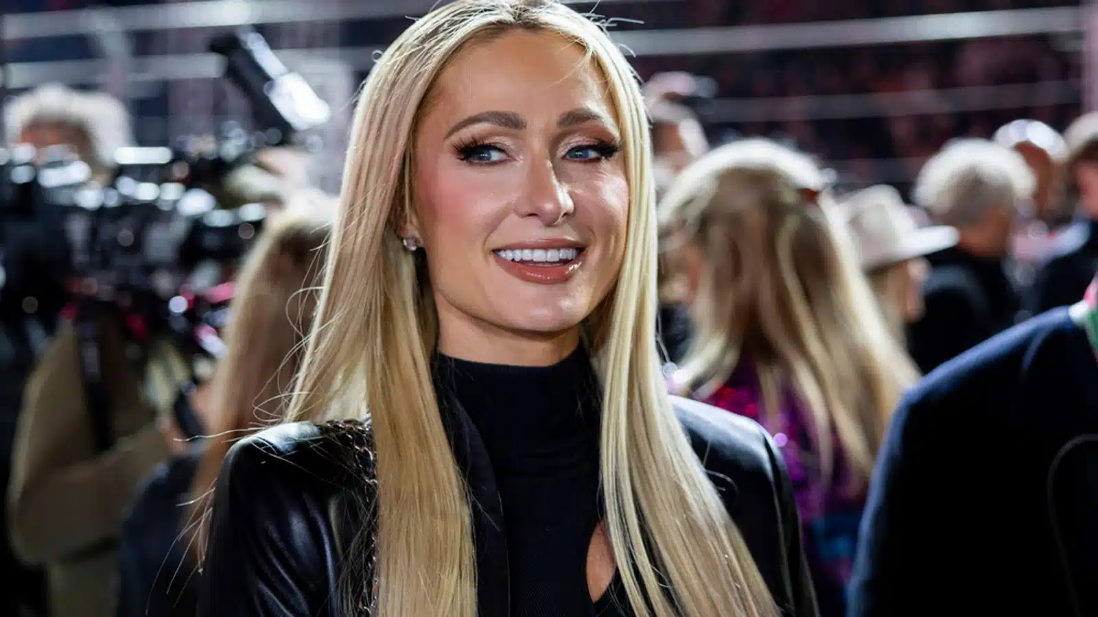 ¡Sorpresa! Paris Hilton anuncia que ya tiene un segundo bebé, y es niña