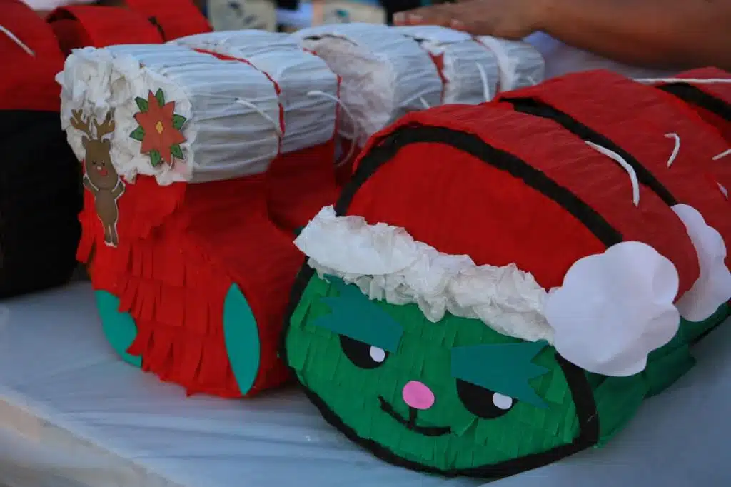 Bazar navideño en el parque Ciudades Hermanas