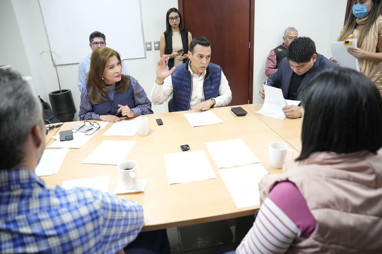 Reunión de legisladores