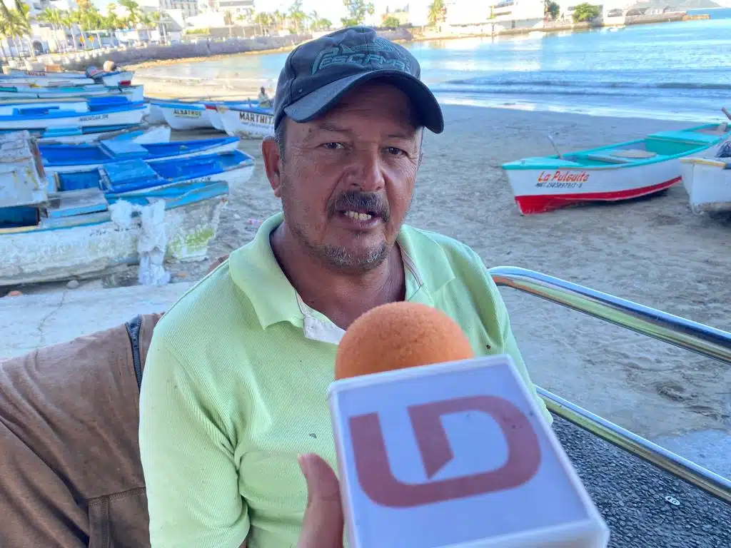 Miguel Ángel Cristerna Buelna, pescador de la Cooperativa Ribereños de Playa Norte