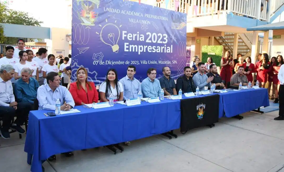 Sexta Feria Empresarial de la Preparatoria Villa Unión