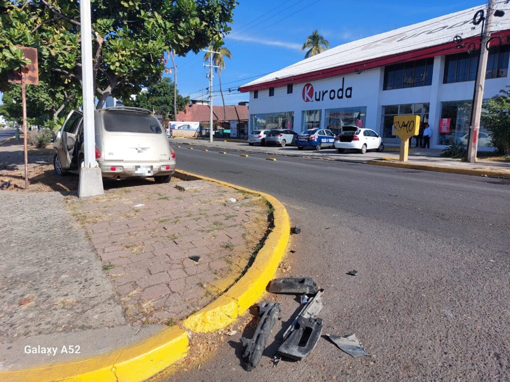 Accidente de automóvil de la Vicefiscalía zona sur