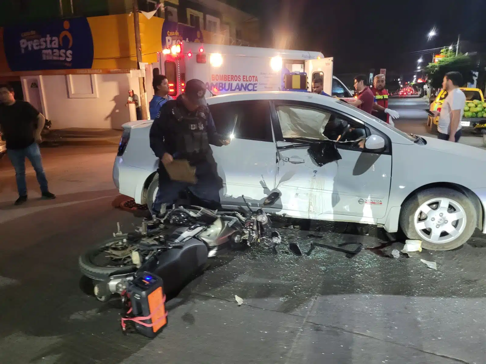 Un motociclista resultó lesionado tras choque en Elota.