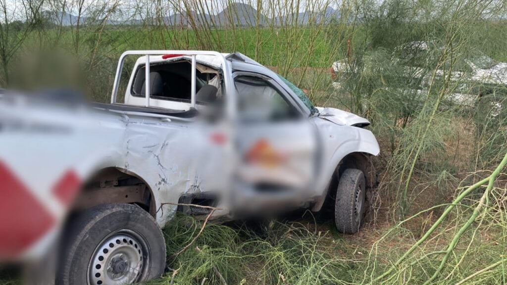 Camioneta accidentada.