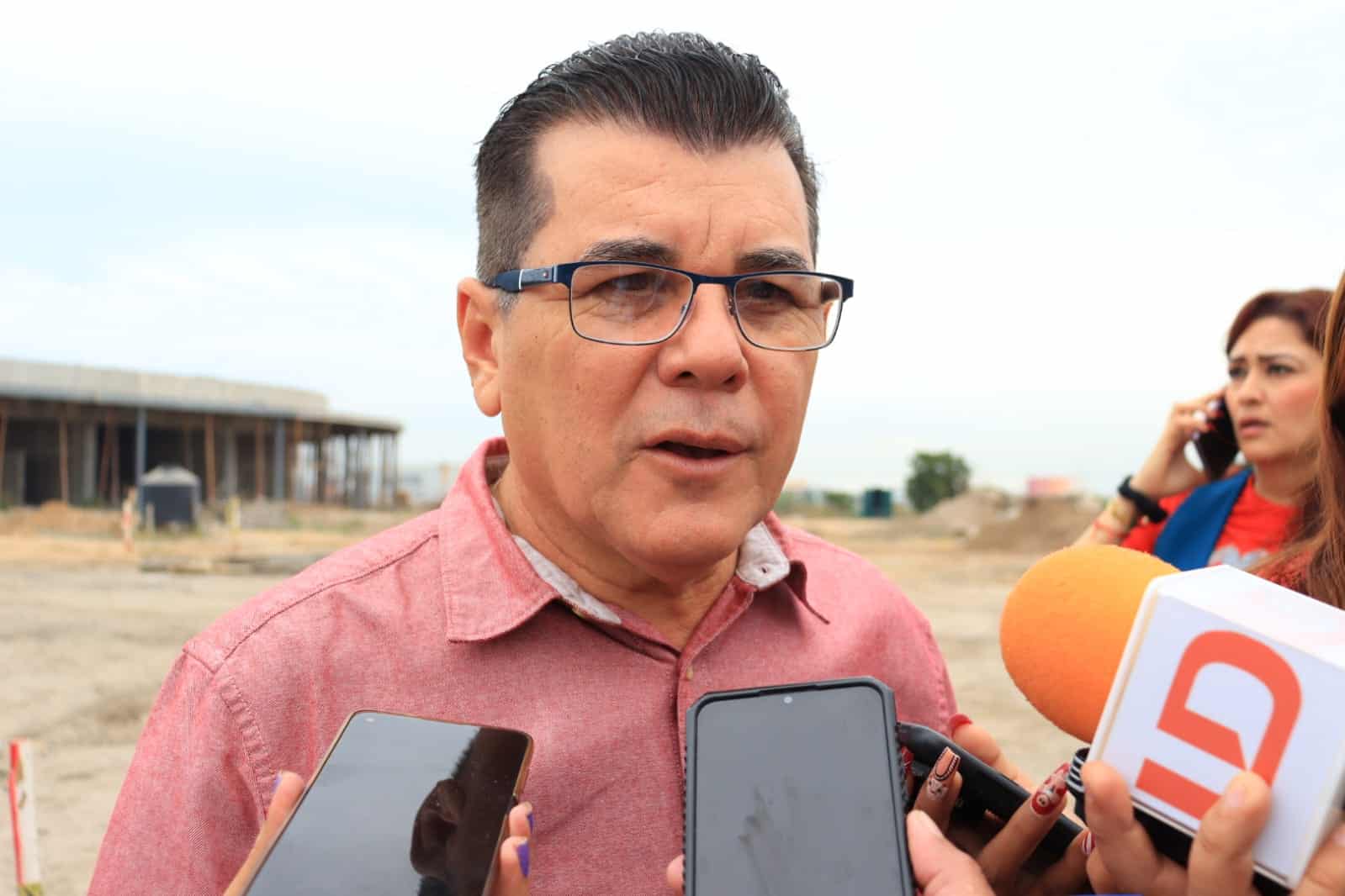 Alcalde de Mazatlán, Édgar González Zataráin.