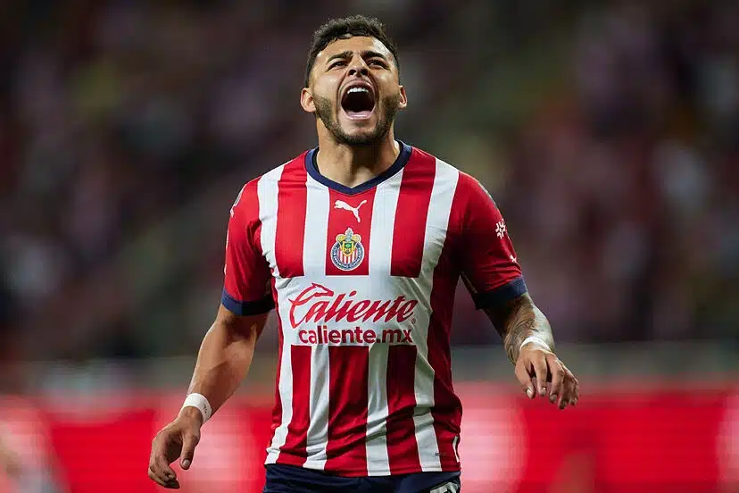 Alexis Vega, delantero de Chivas