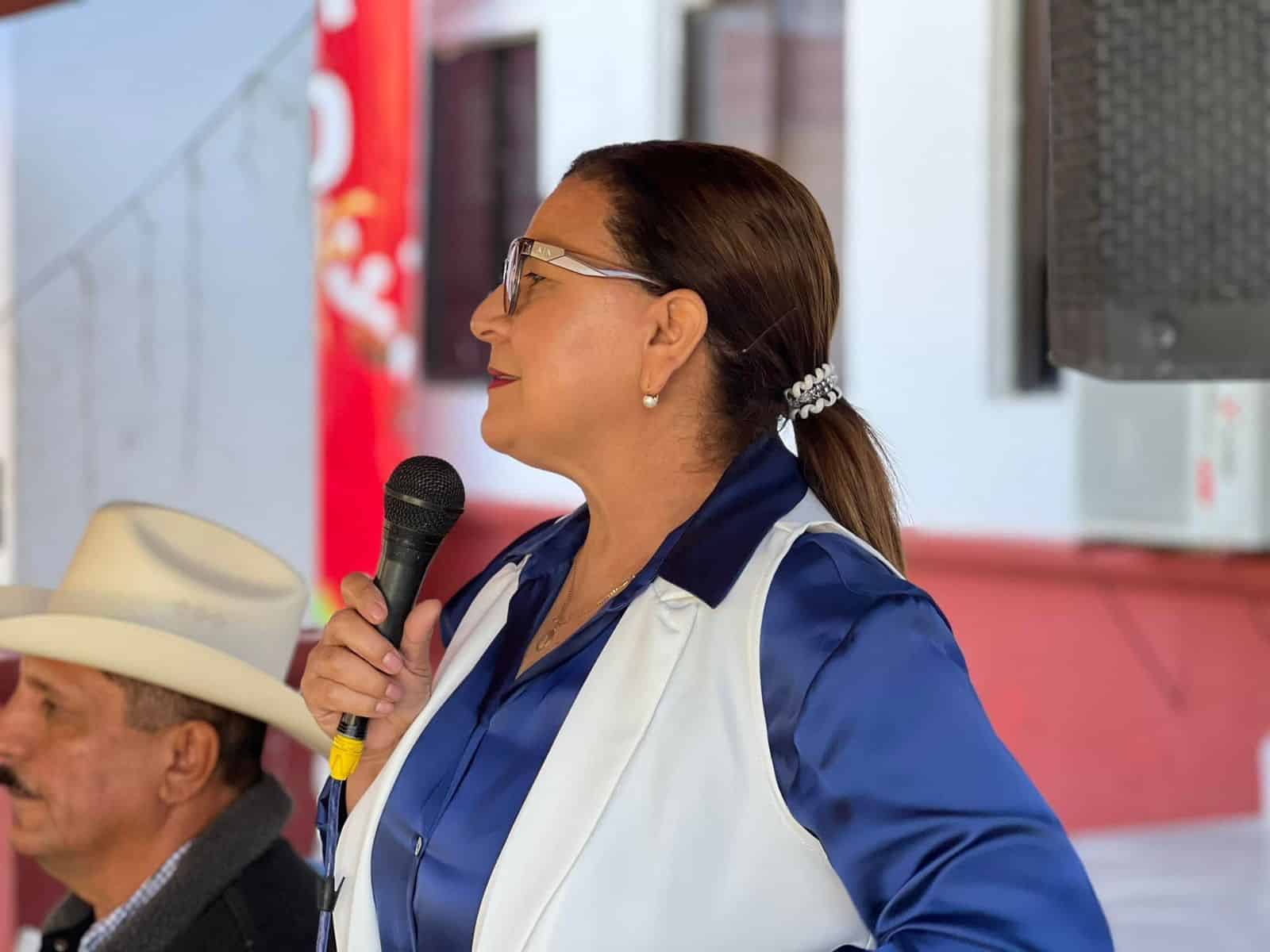 Que en los hogares haya prosperidad, los deseos de la alcaldesa Amalia Gastélum