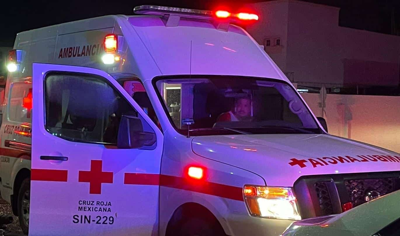 Ambulancia de la Cruz Roja en Culiacán